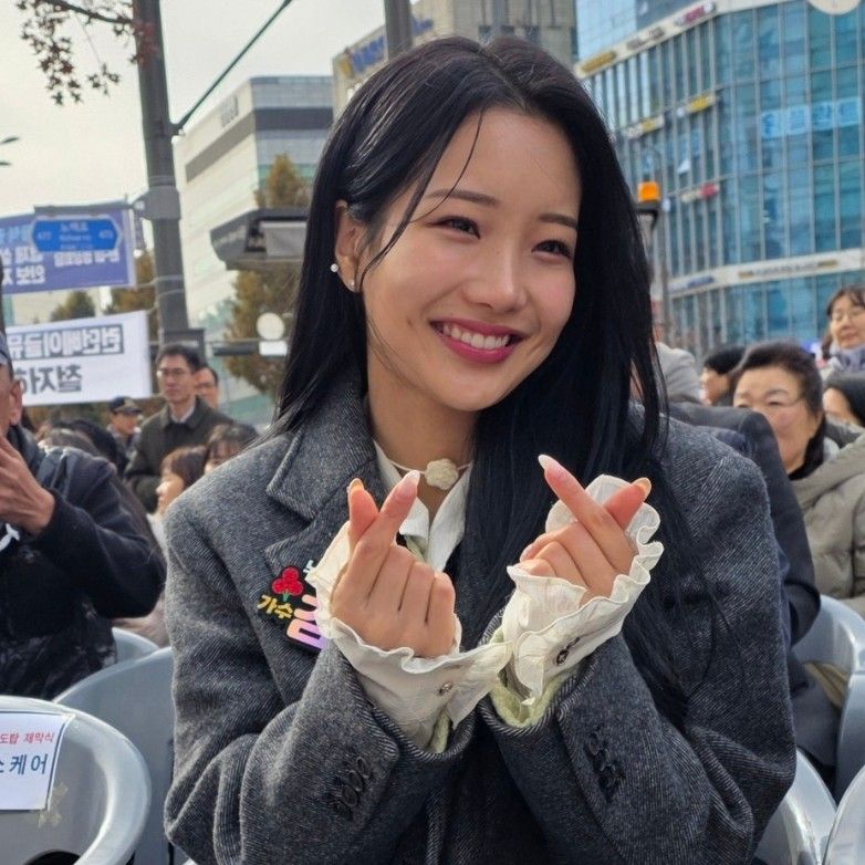 粉絲拍下的Kim Soyeon (2004)瞬間