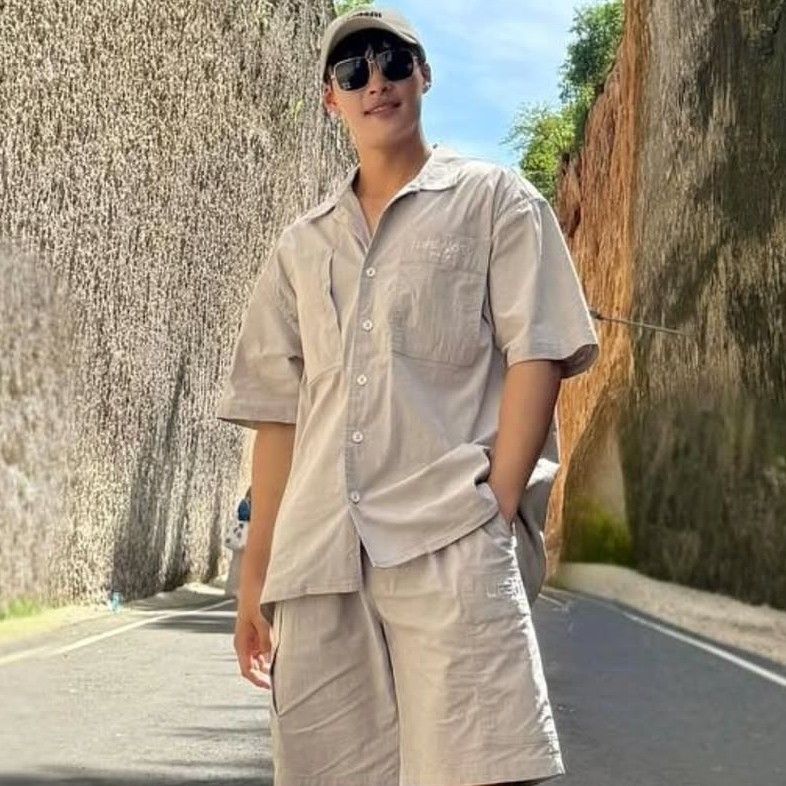 Behind-the-scenes cut of Woo Dohwan