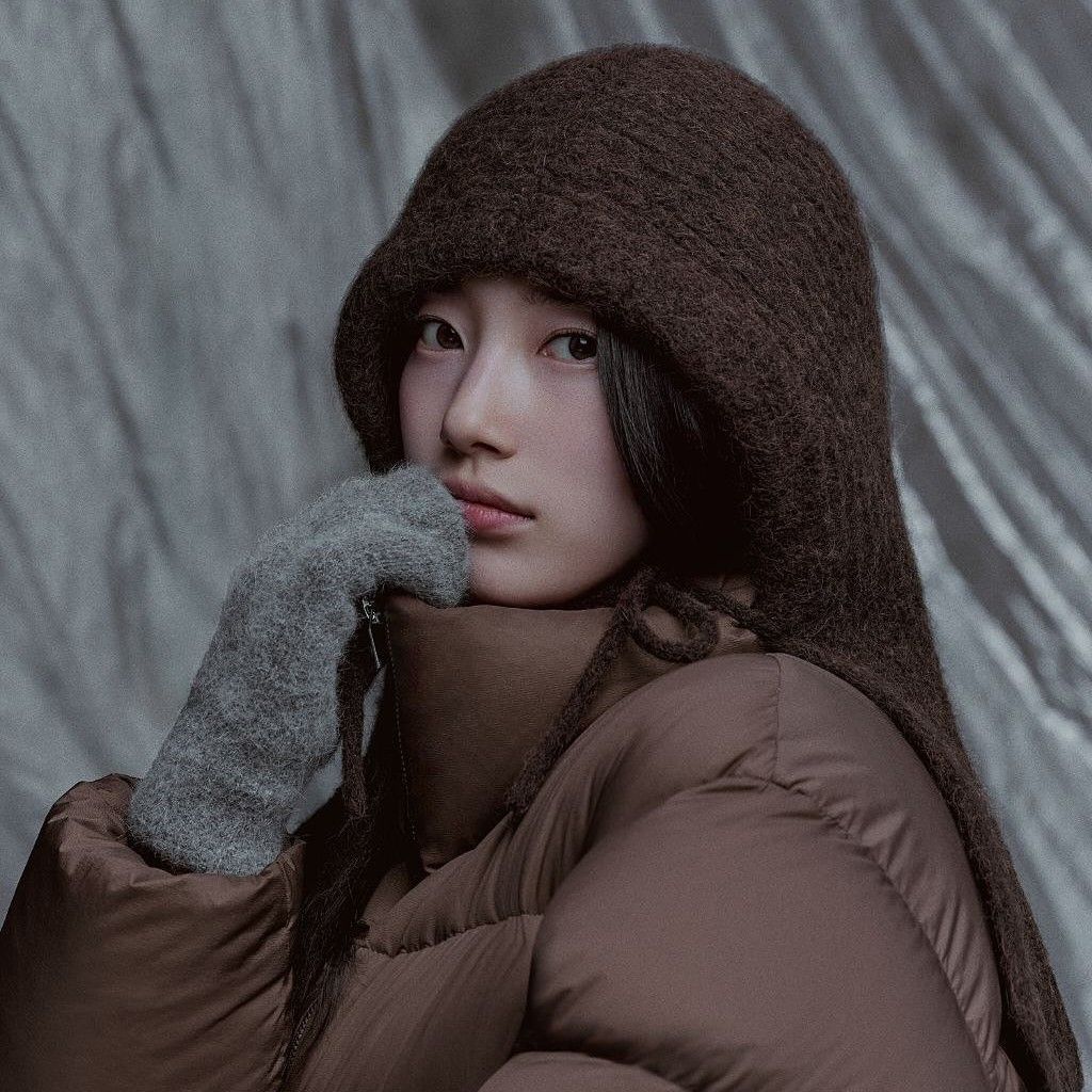 A moment captured by a fan of Bae Suzy