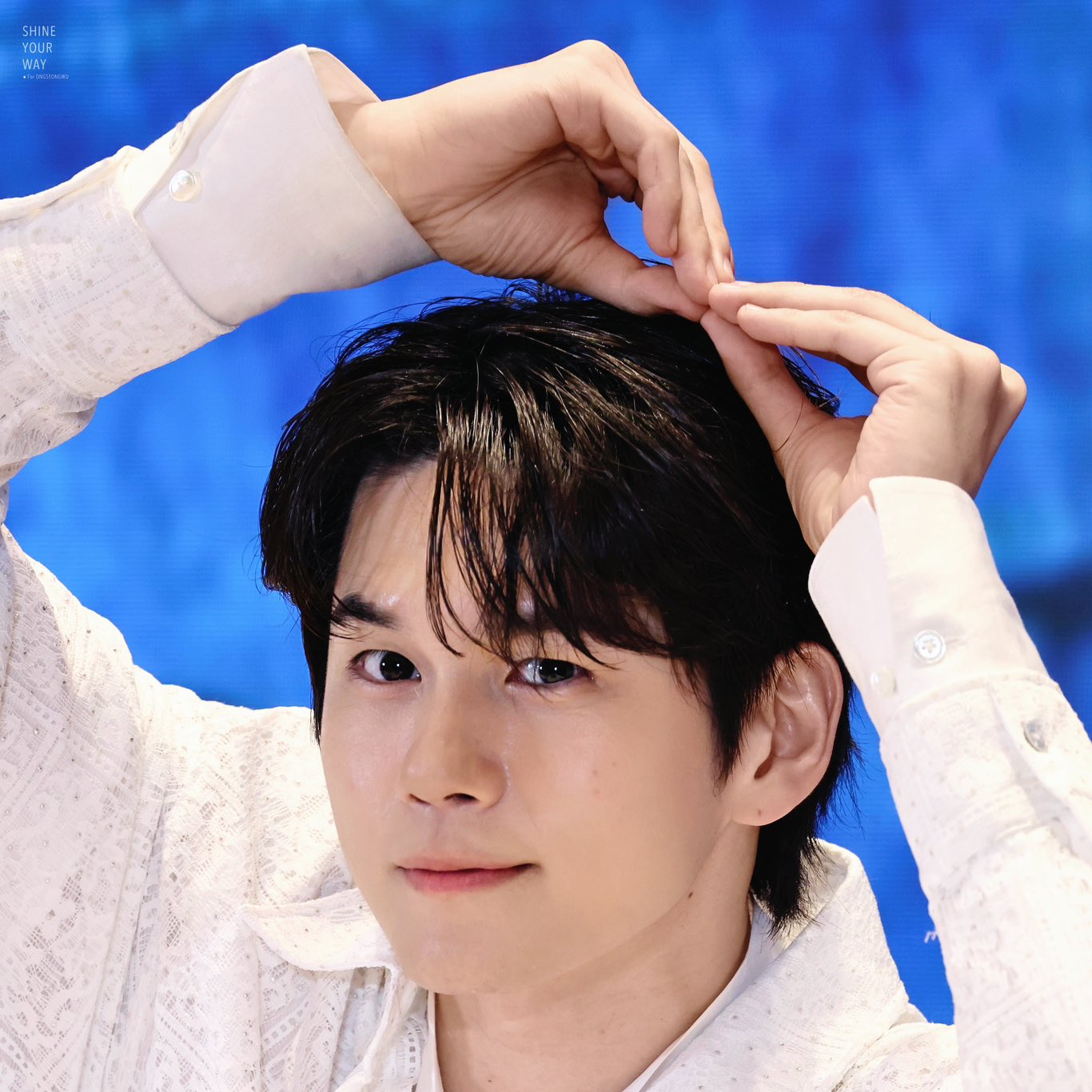 A moment captured by a fan of Ong Seongwu