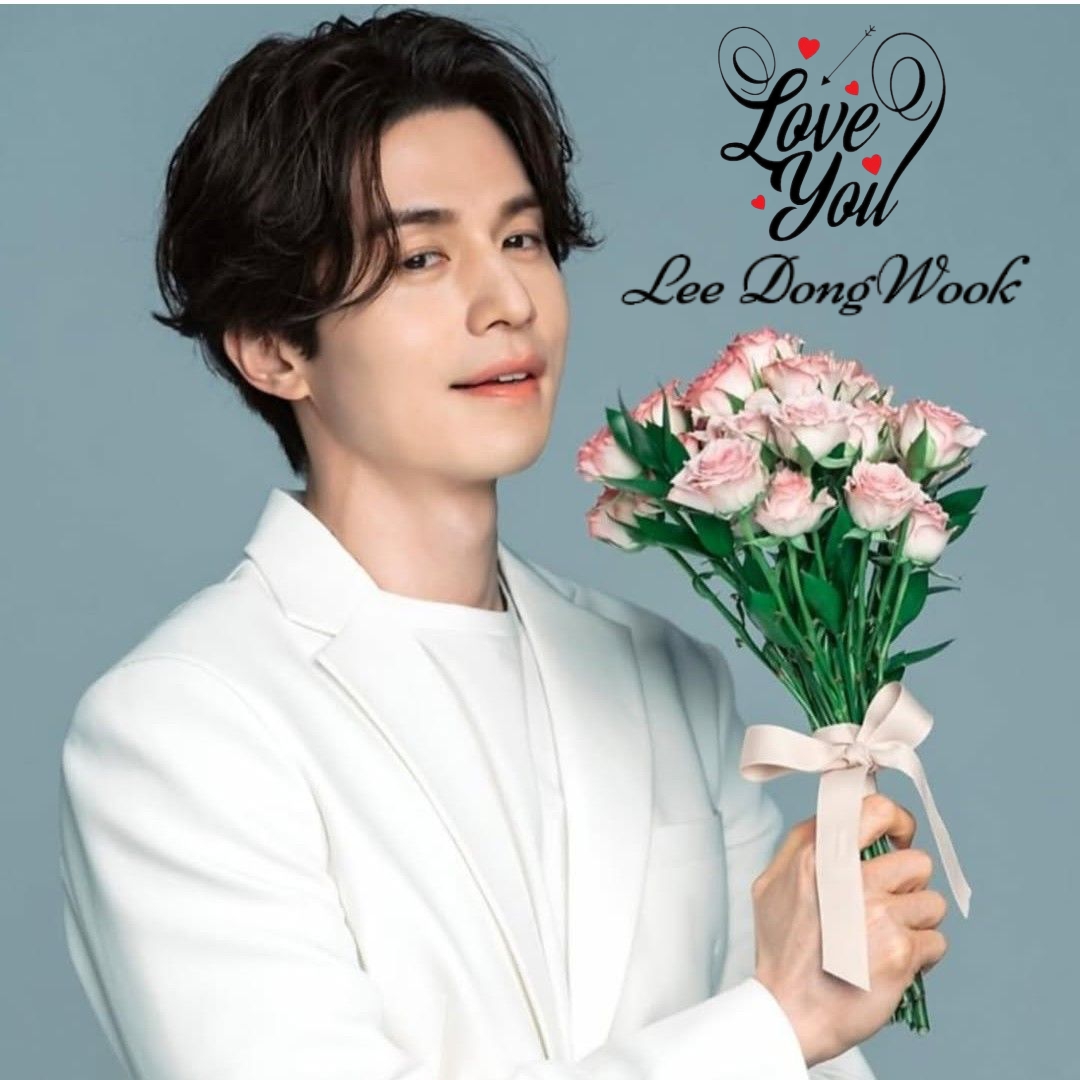 A moment captured by a fan of Lee Dongwook