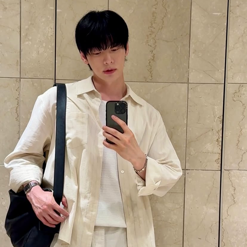 Recent activity shot of Ahn Jaehyun
