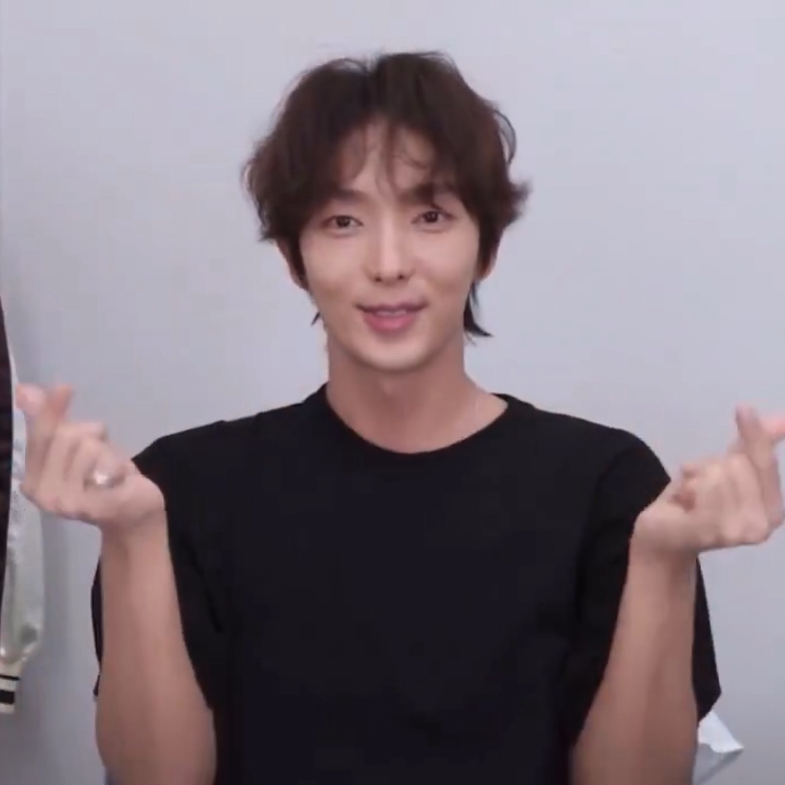 Recent activity shot of Lee Joongi