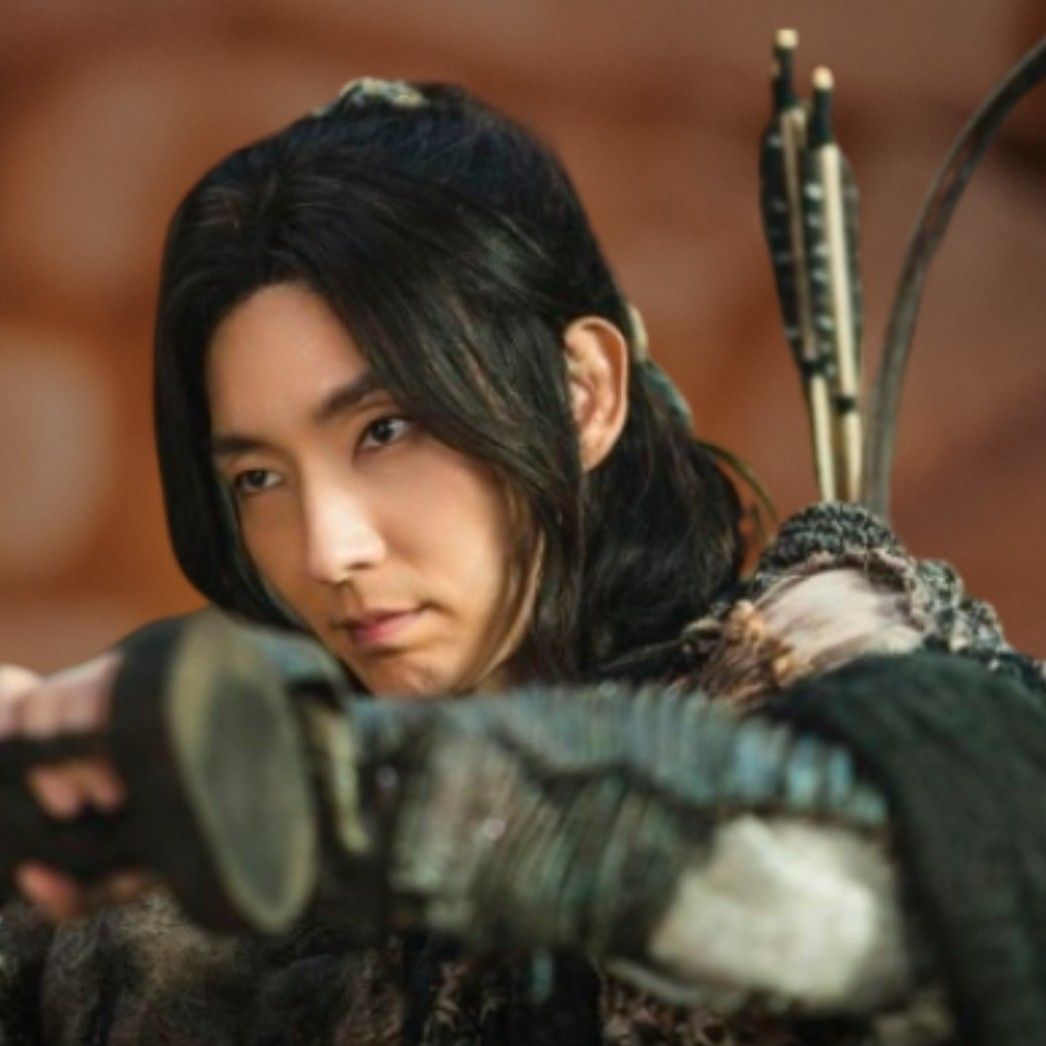 Latest photo of Lee Joongi