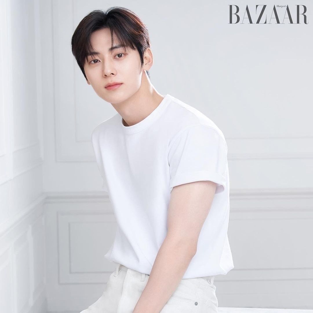 Recent activity shot of Hwang Minhyun