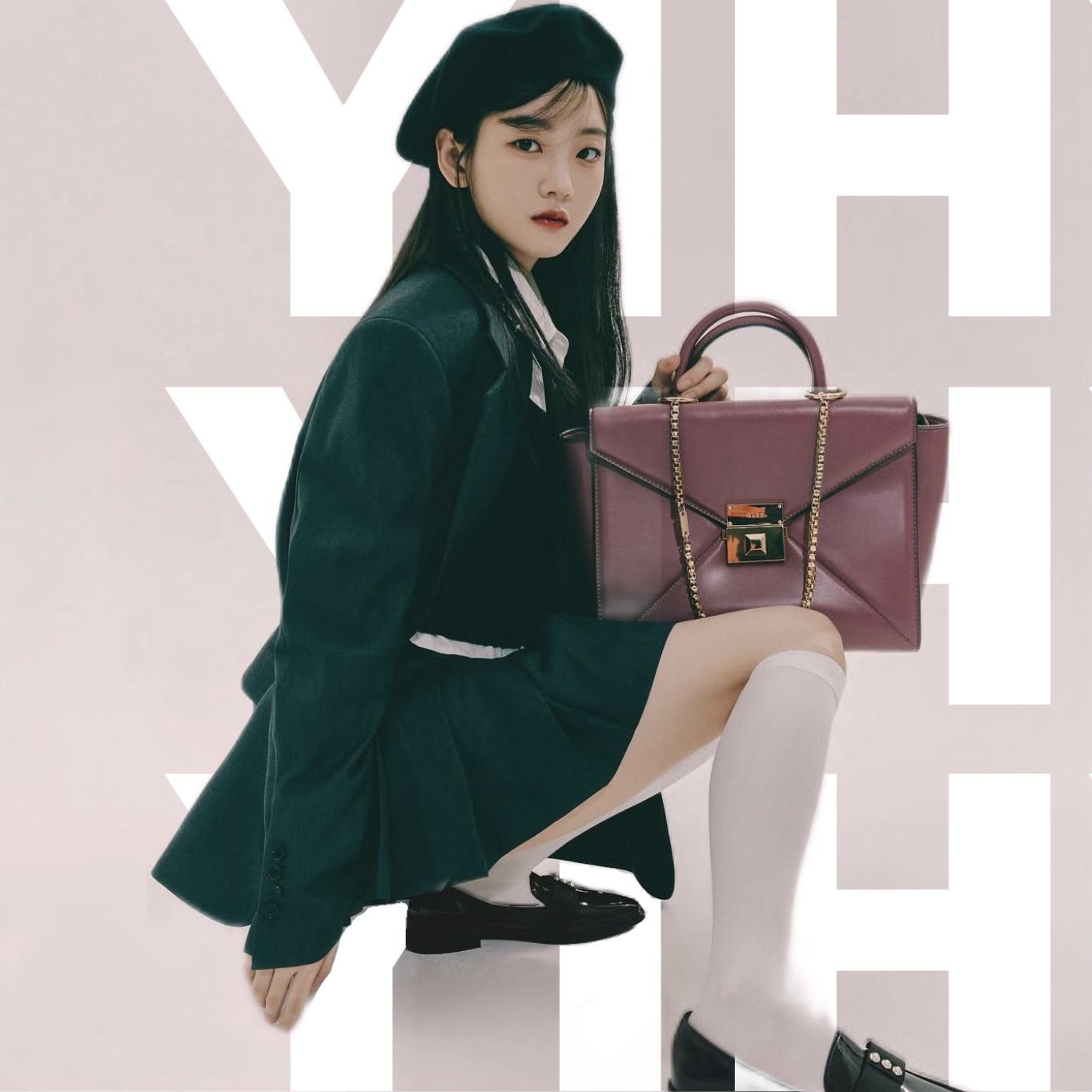 Behind-the-scenes cut of Cho Yihyun