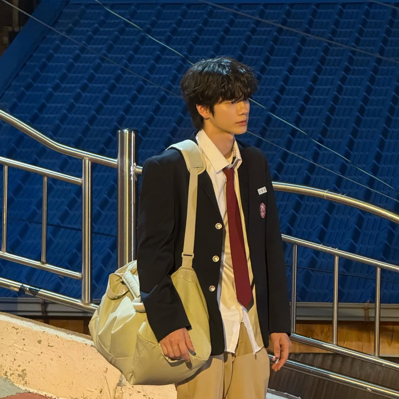 粉絲拍下的邕聖祐瞬間