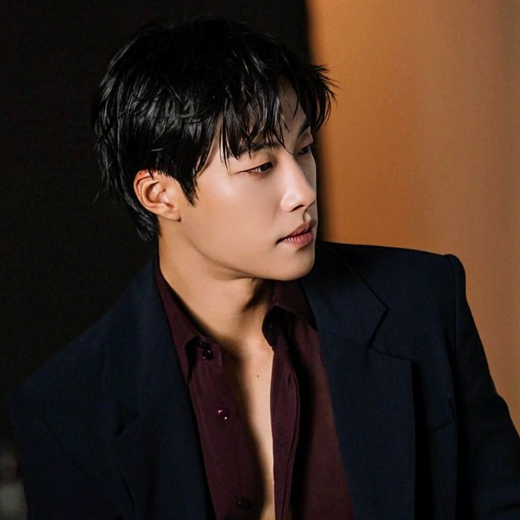 A moment captured by a fan of Woo Dohwan