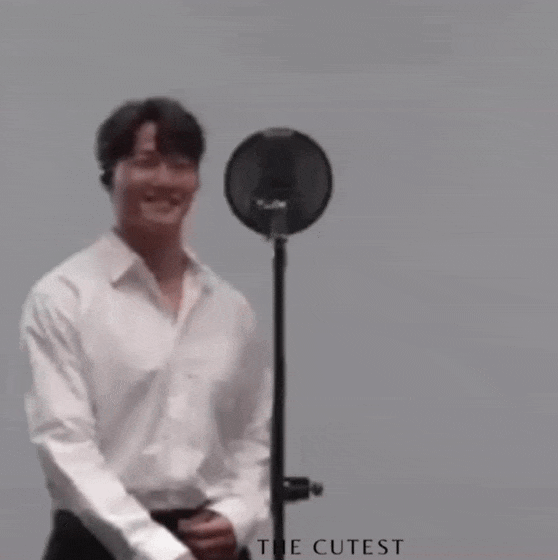 金钟国的最新照片