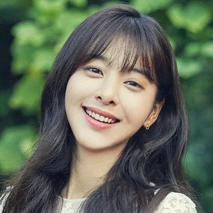 Recent activity shot of Seol Inah