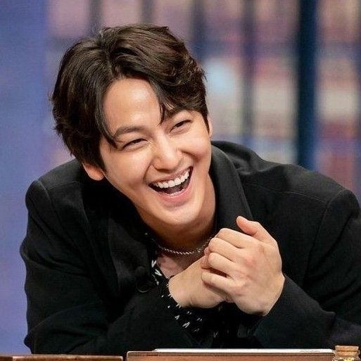Foto terbaru dari Kim Bum