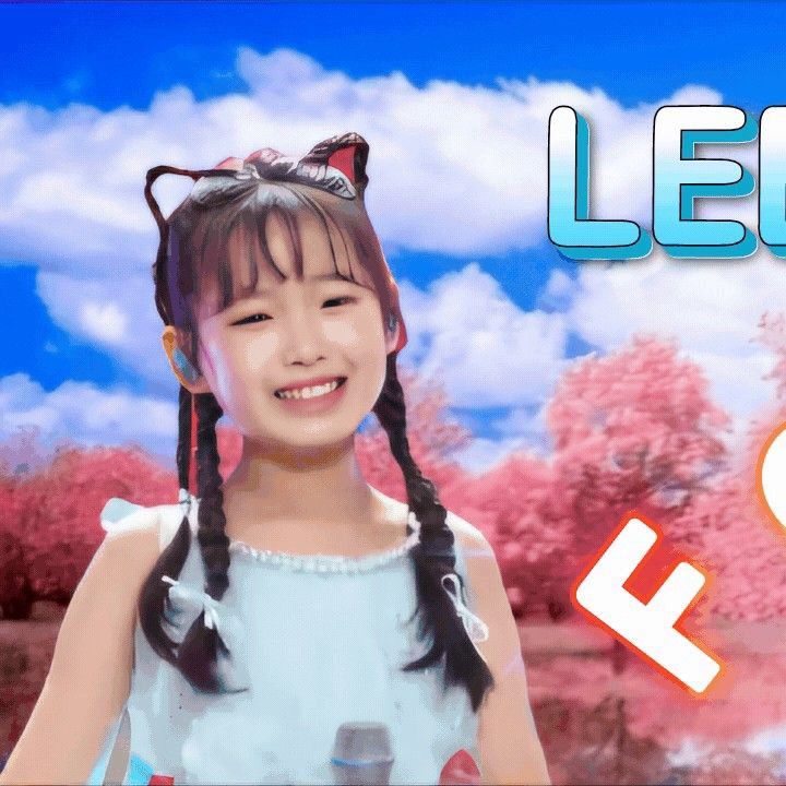 Behind-the-scenes cut of Lee Sooyeon