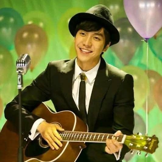 Behind-the-scenes cut of Lee Seunggi