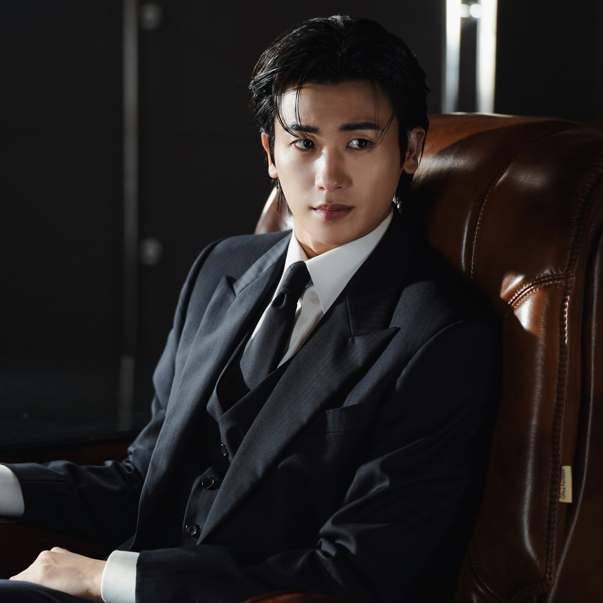 Momen yang diabadikan oleh penggemar Park Hyungsik