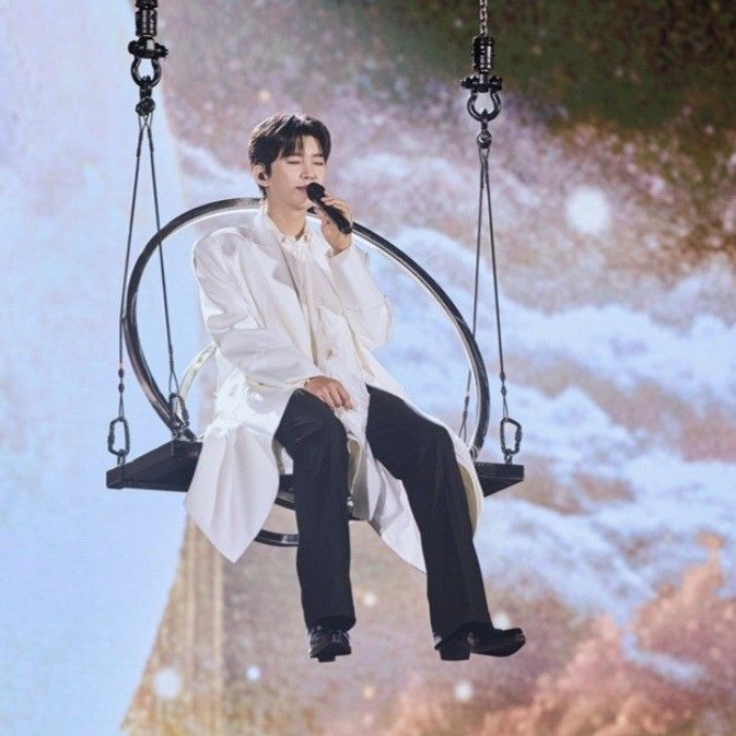 임영웅의 비하인드 컷