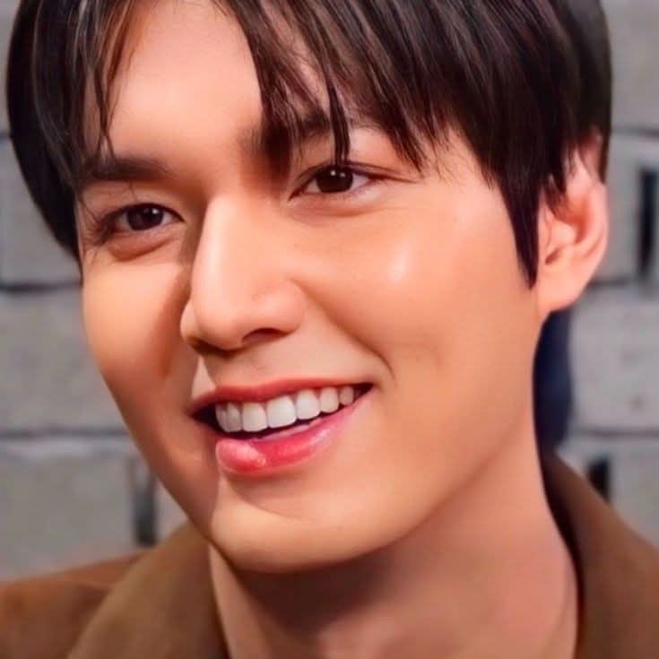 Latest photo of Lee Minho