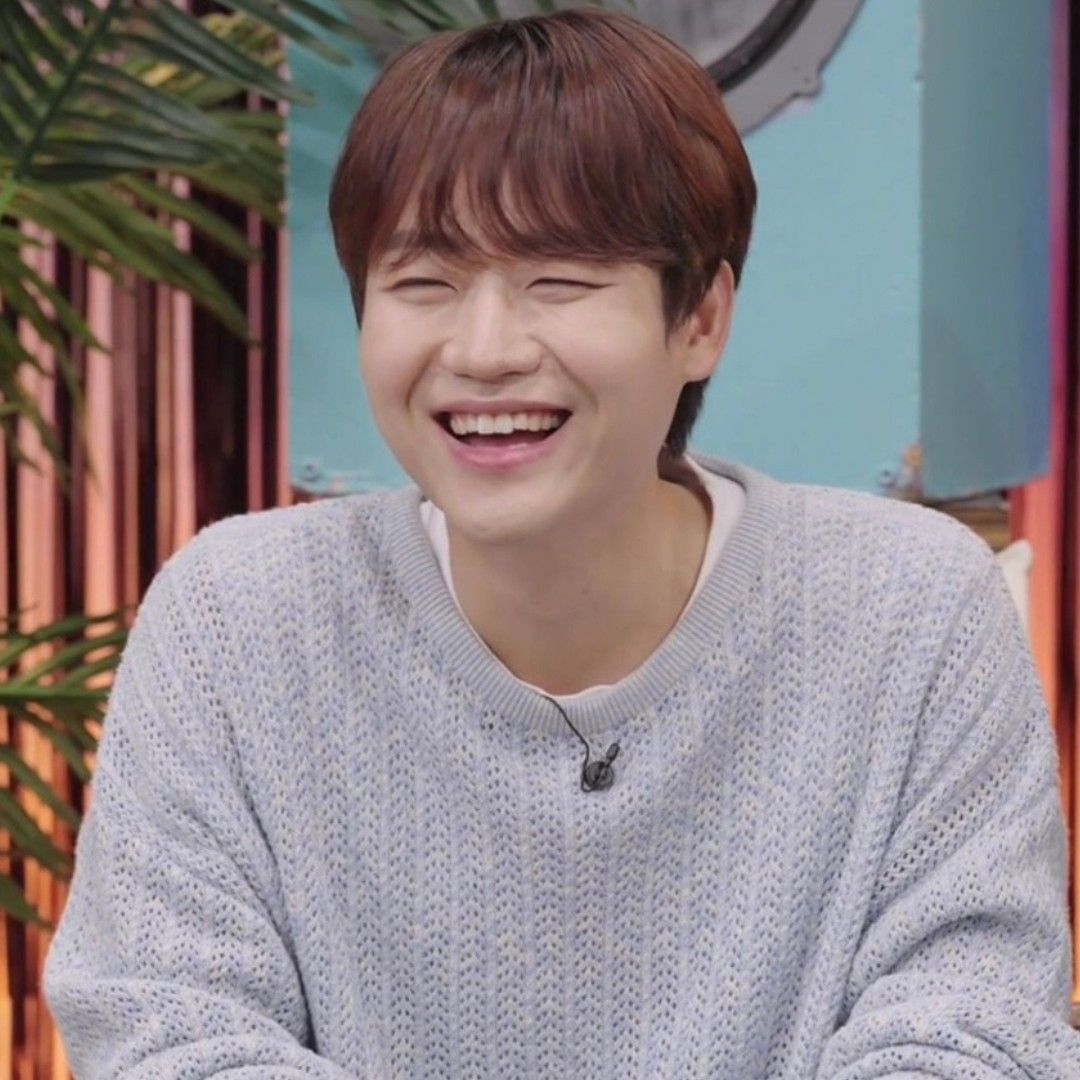 A moment captured by a fan of Min Soohyun