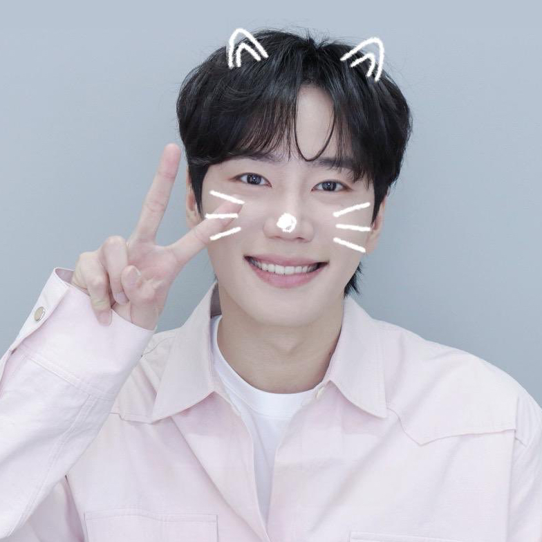 Latest photo of Lee Junyoung