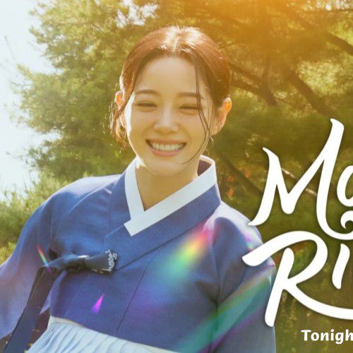 Behind-the-scenes cut of Kim Sejeong