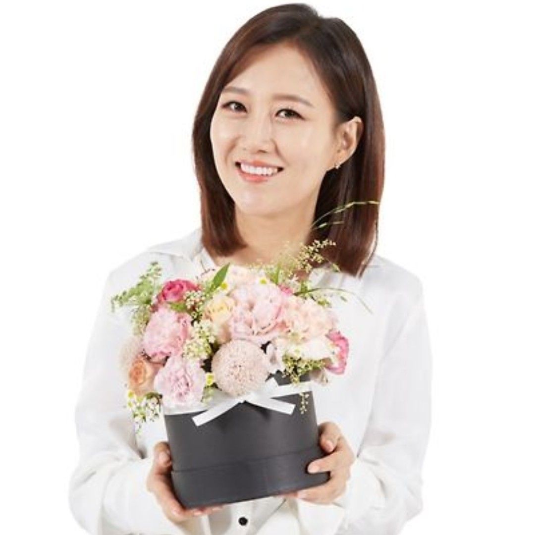 Behind-the-scenes cut of Jang Yoonjeong