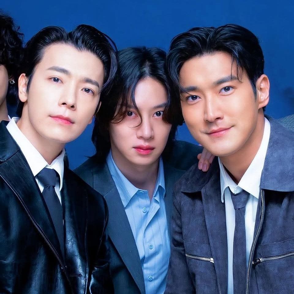 Latest photo of Choi Siwon