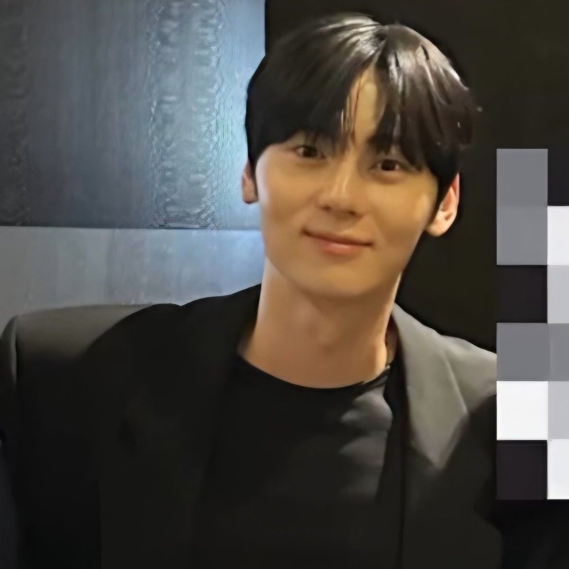 황민현 최근 활동샷