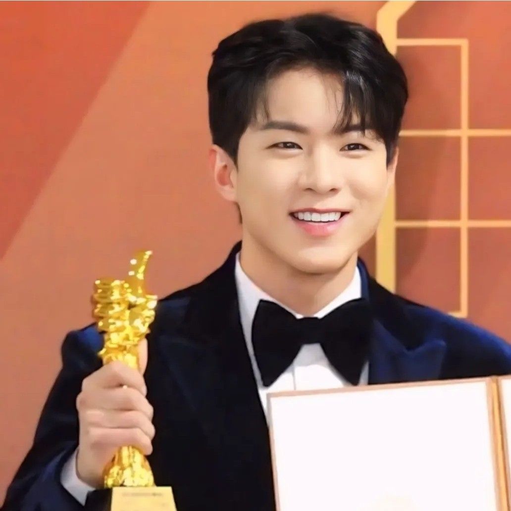 羅泰柱的最新照片