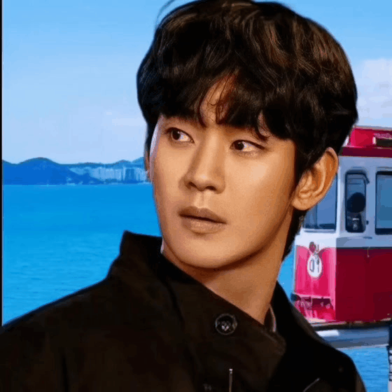 キム・スヒョンの最近の活動ショット