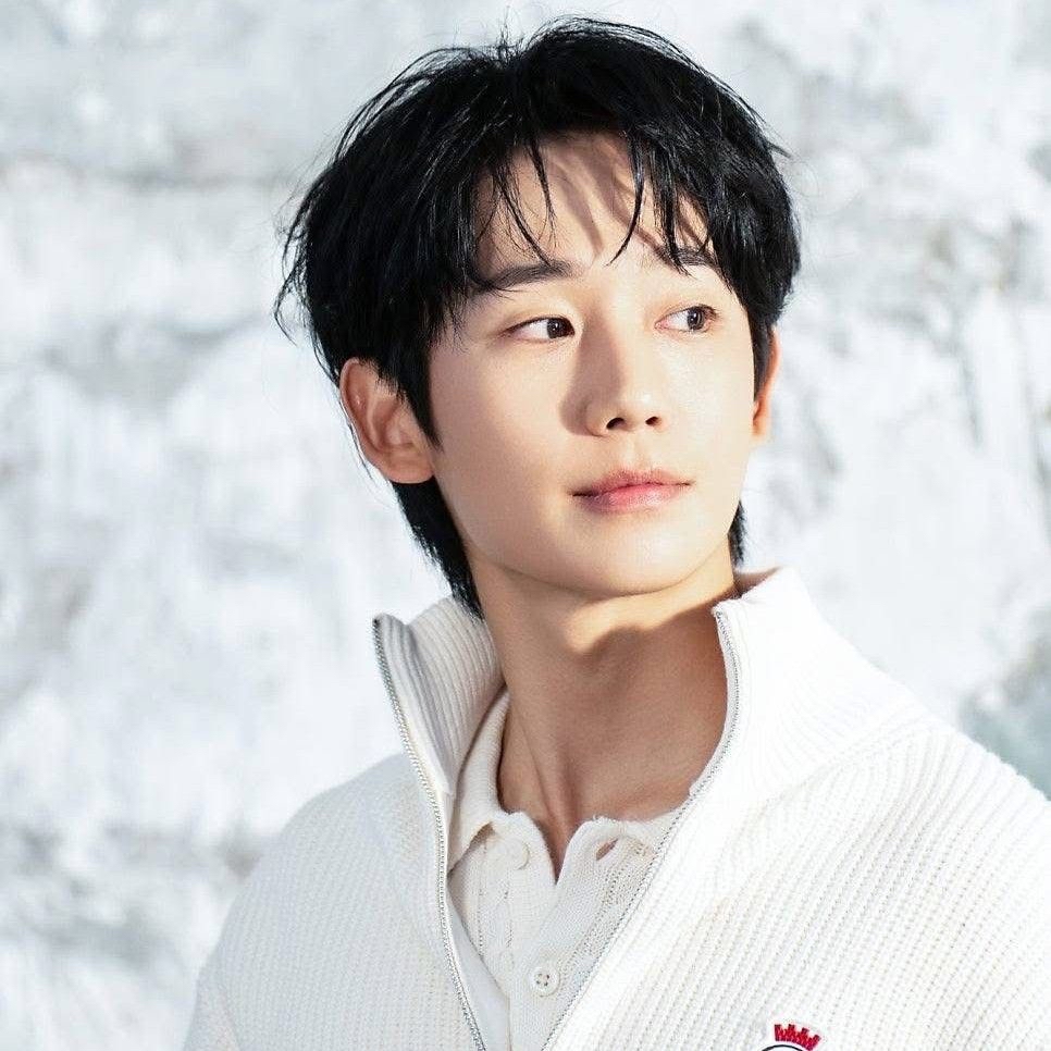 Latest photo of Jung Haein