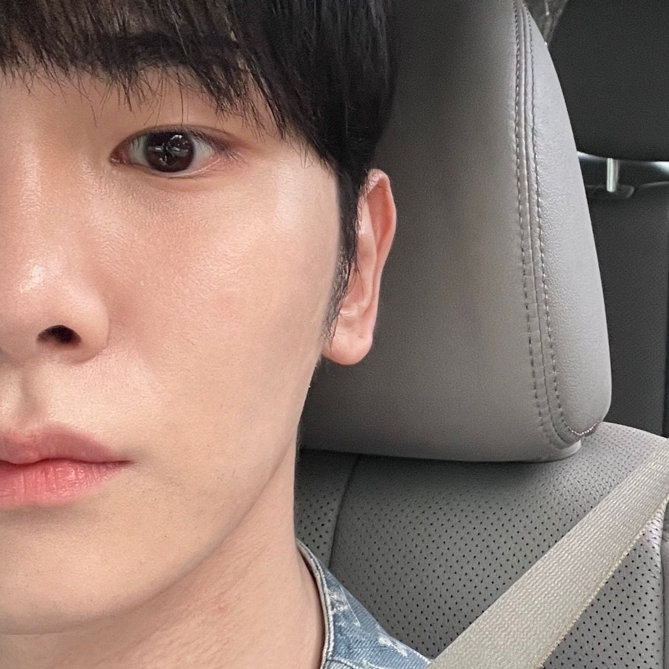 Behind-the-scenes cut of Key