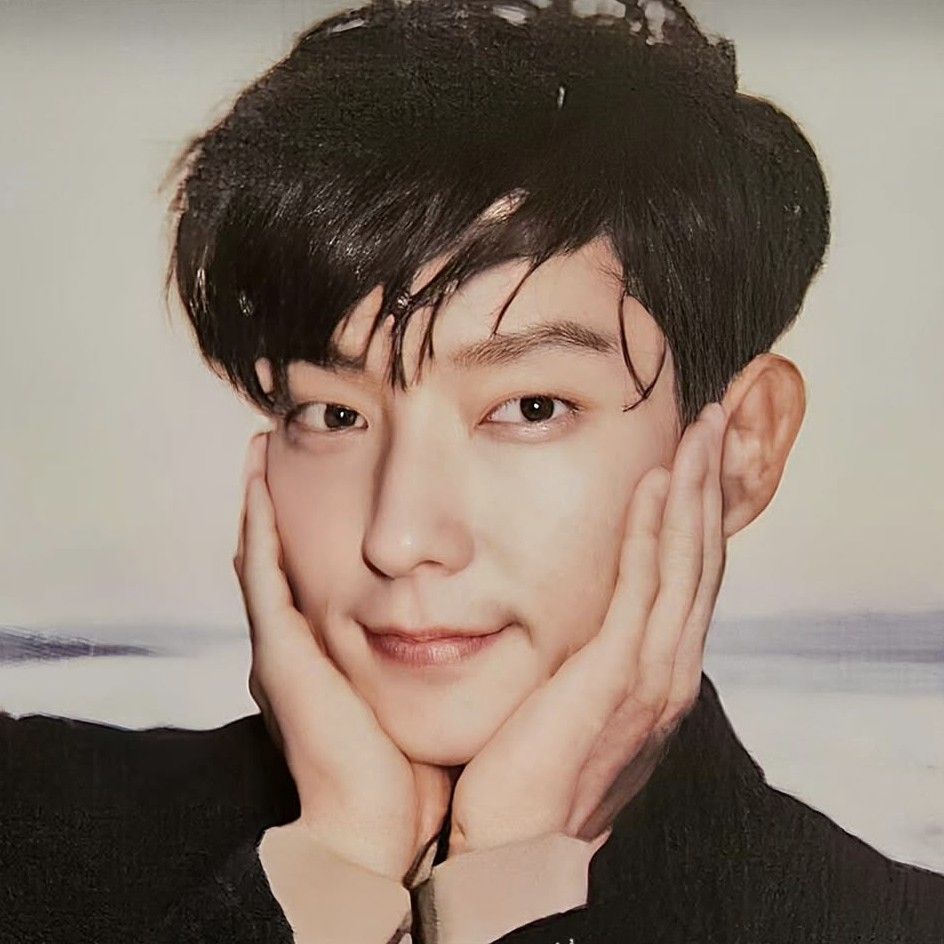 A moment captured by a fan of Lee Joongi