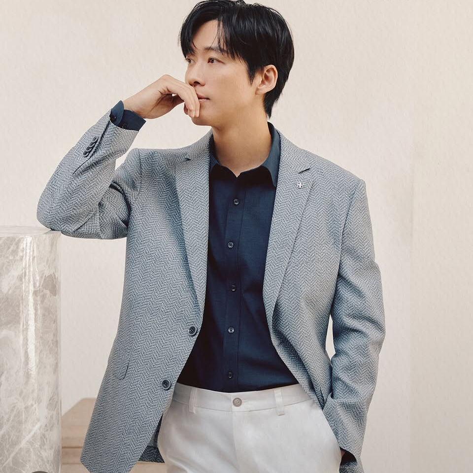 Latest photo of Namkoong Min