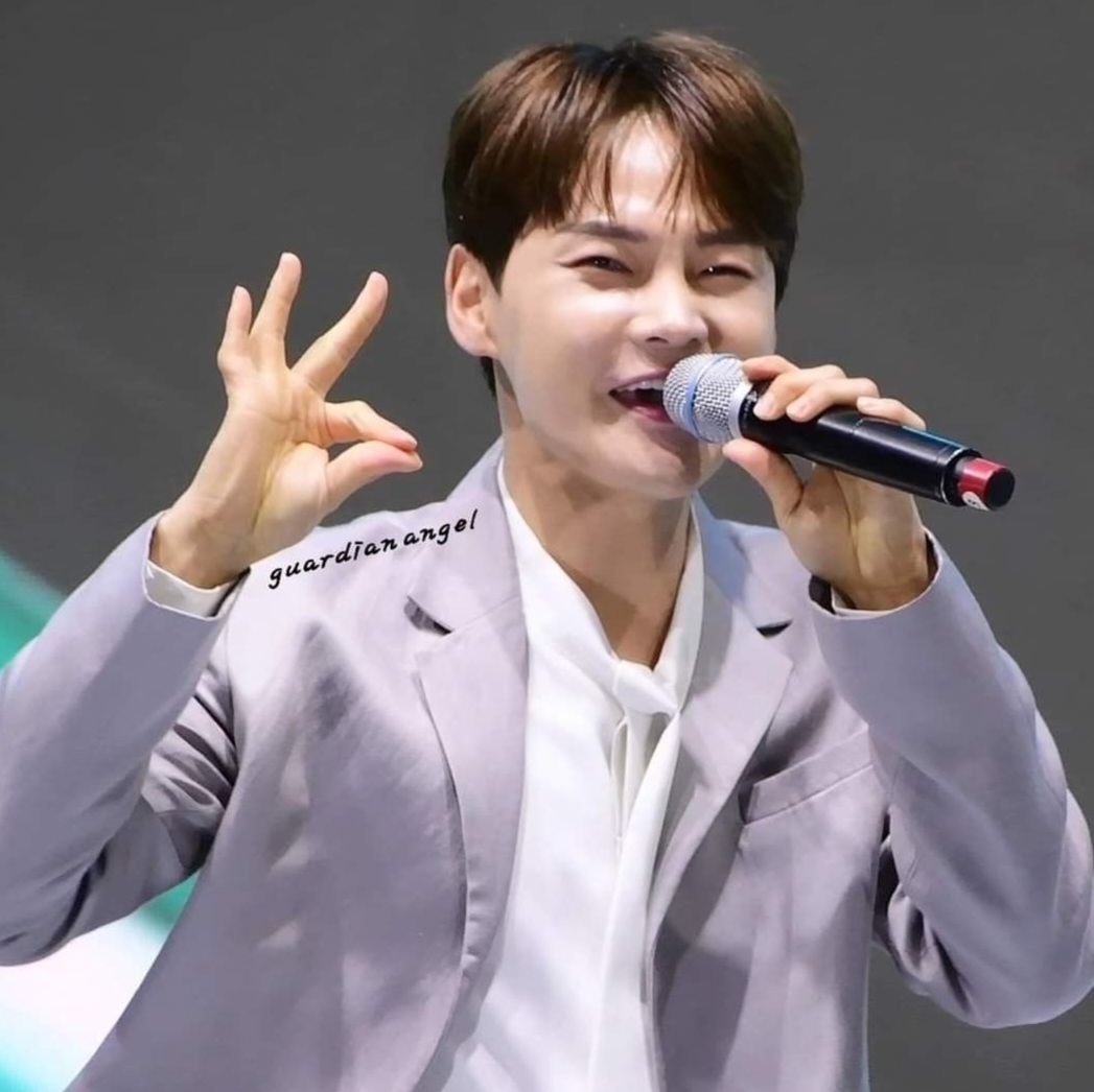 Foto kegiatan terbaru dari Park Seojin