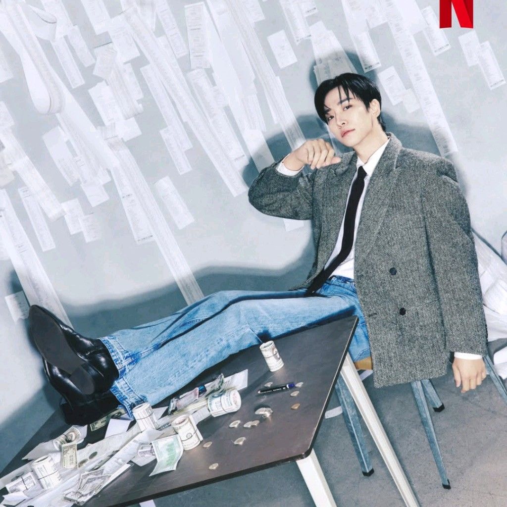 Foto kegiatan terbaru dari Lee Junho