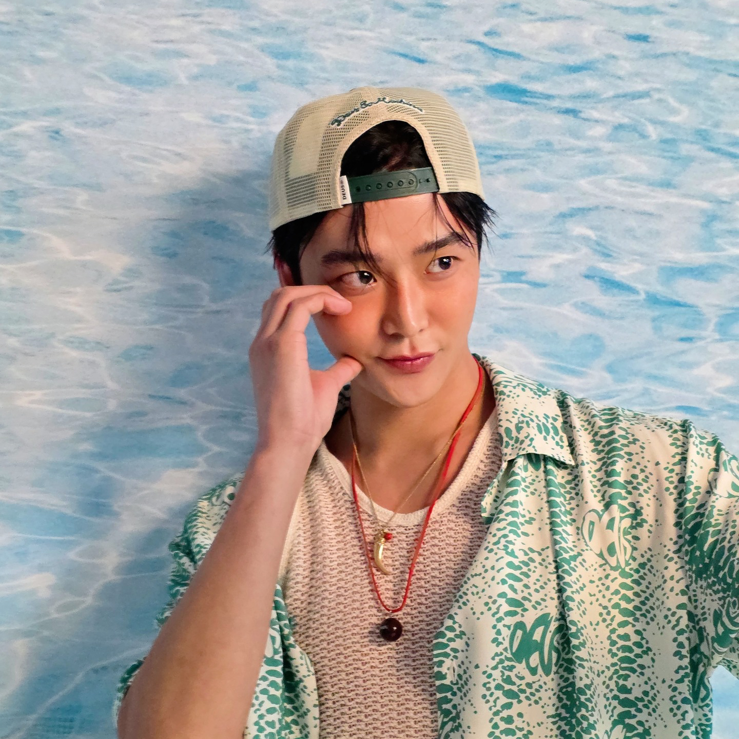 Foto terbaru dari Rowoon