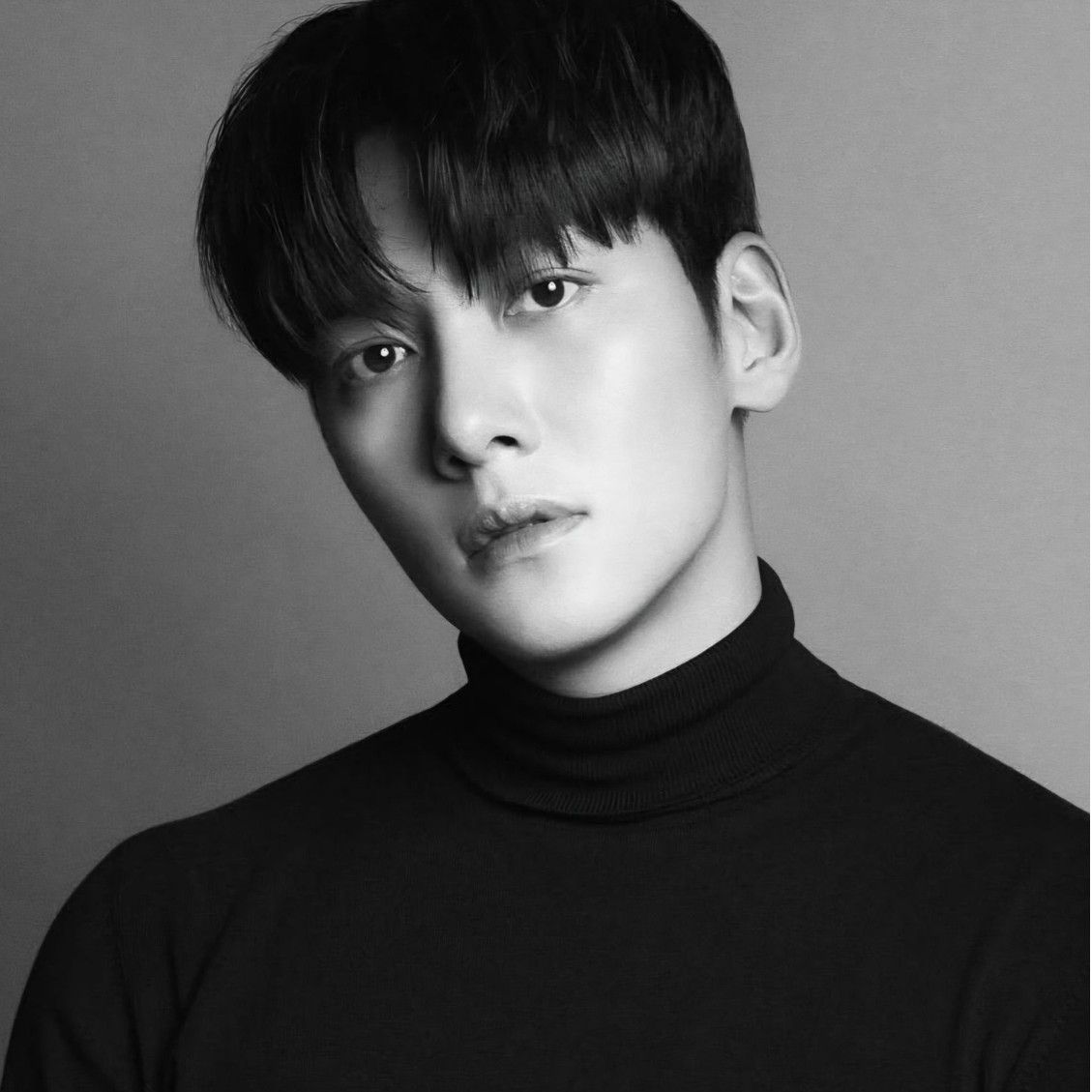 Behind-the-scenes cut of Ji Changwook