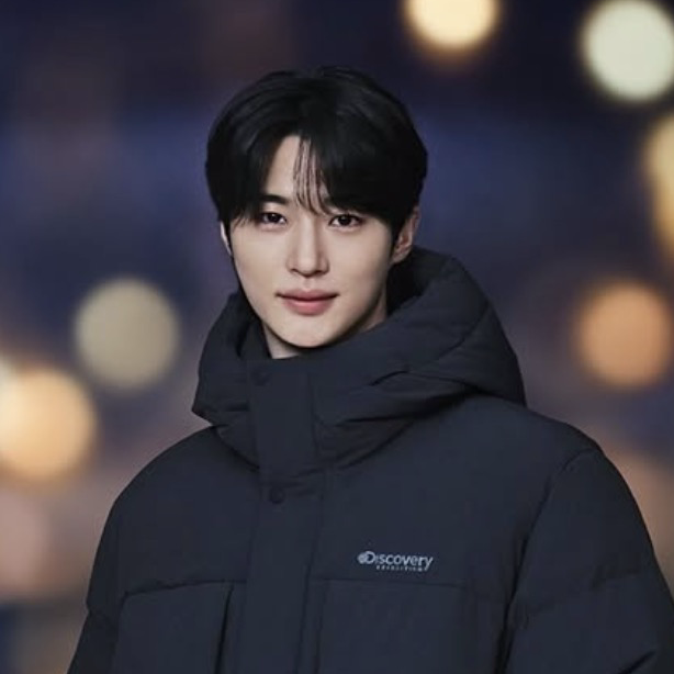 A moment captured by a fan of Byeon Wooseok