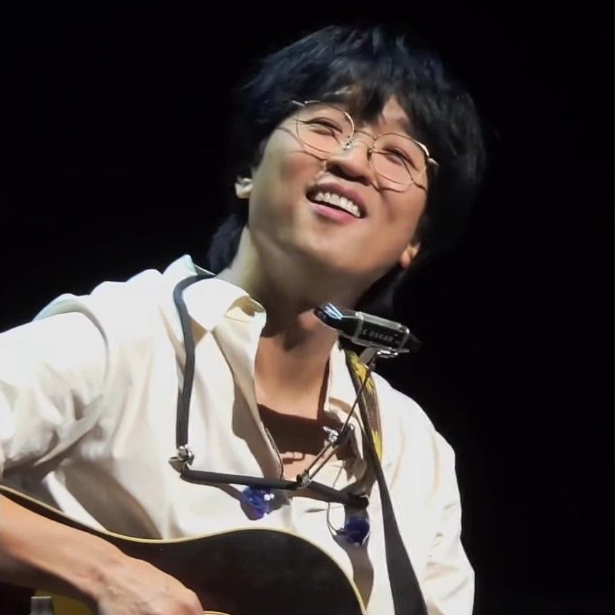 Recent activity shot of Bak Changgeun