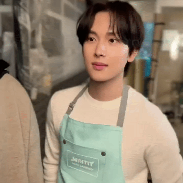 Behind-the-scenes cut of Yim Siwan