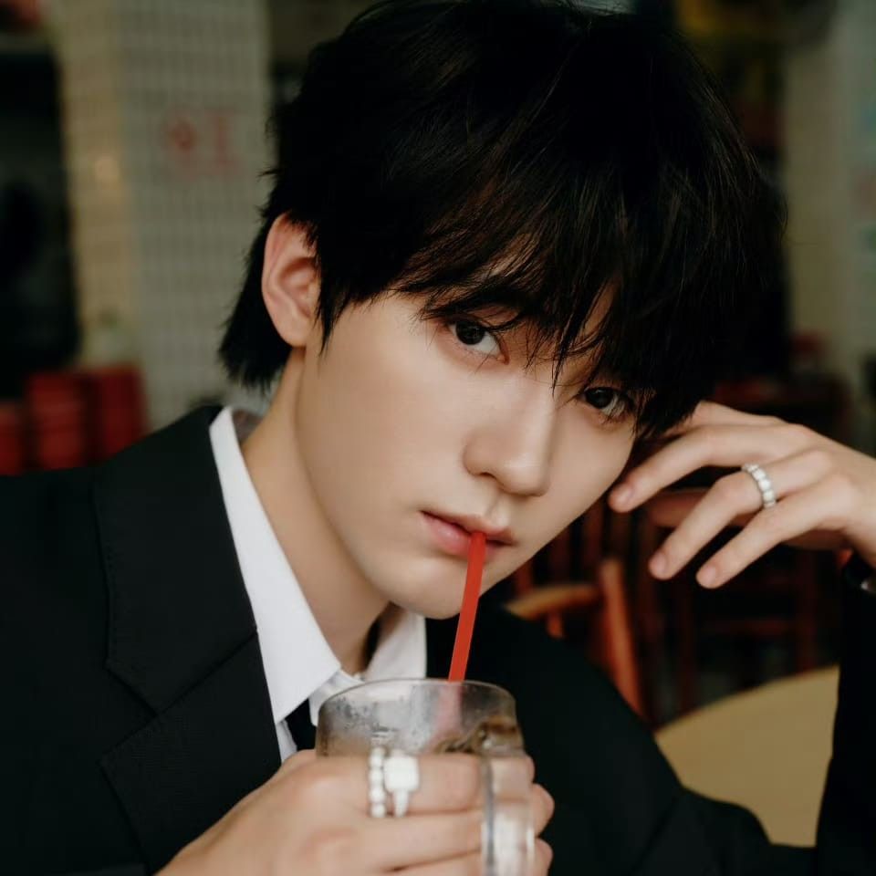 A moment captured by a fan of Zhou Yiran