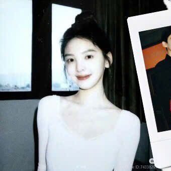 Recent activity shot of Zhang Ruonan