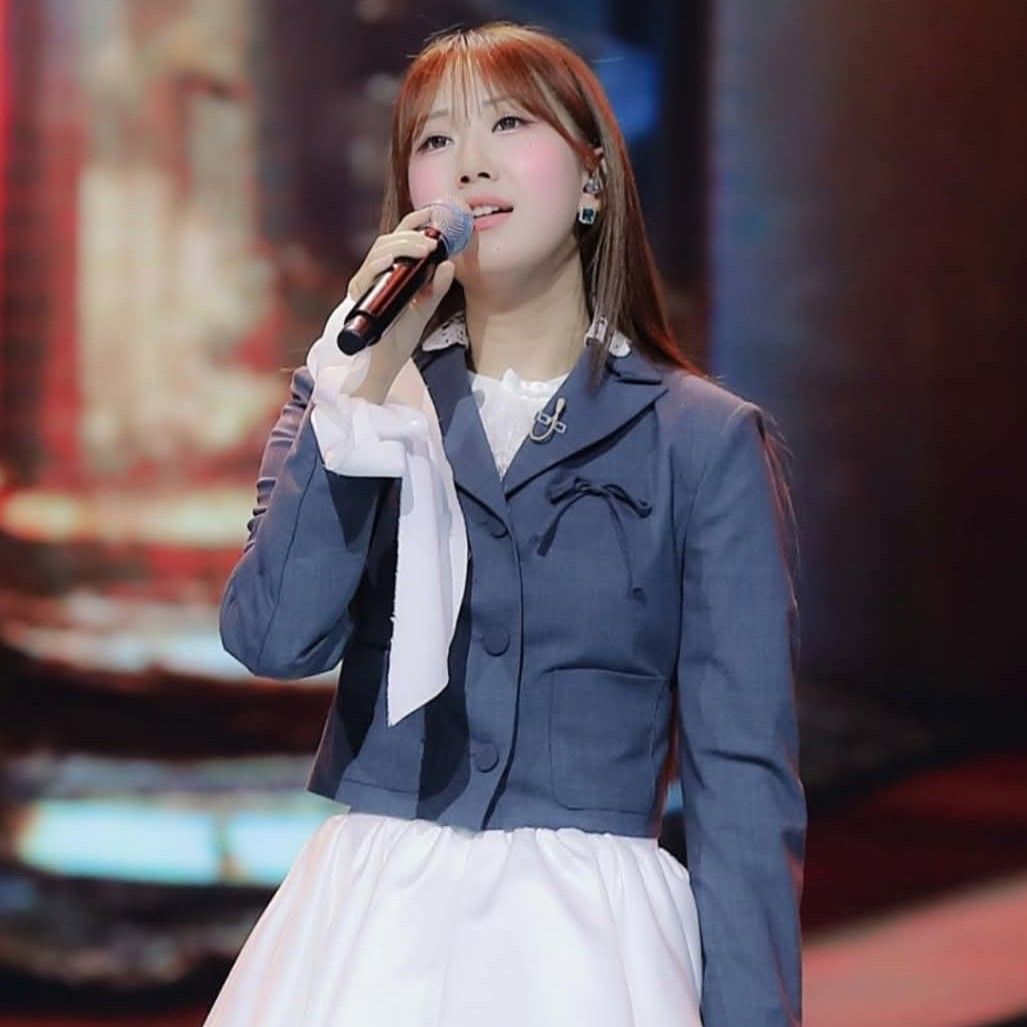 Momen yang diabadikan oleh penggemar Jeon Yujin