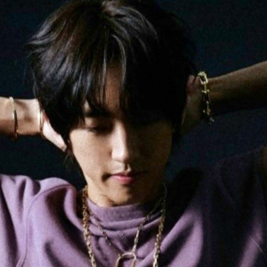 Behind-the-scenes cut of Lee Seungyoon