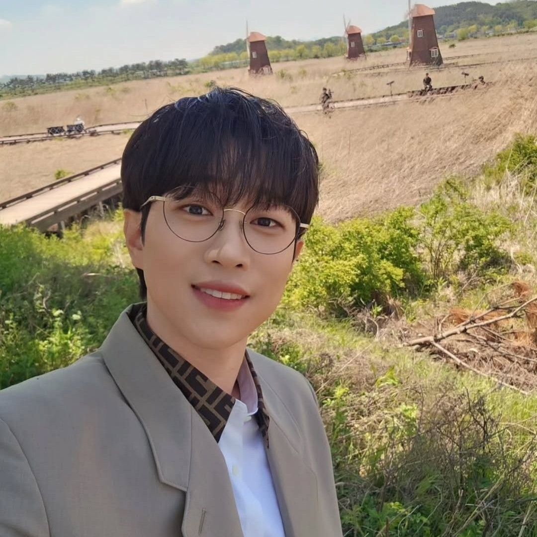 안성훈 최근 활동샷