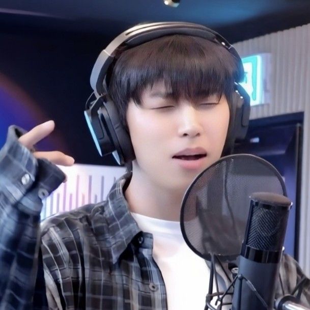 Foto terbaru dari Lim Youngwoong