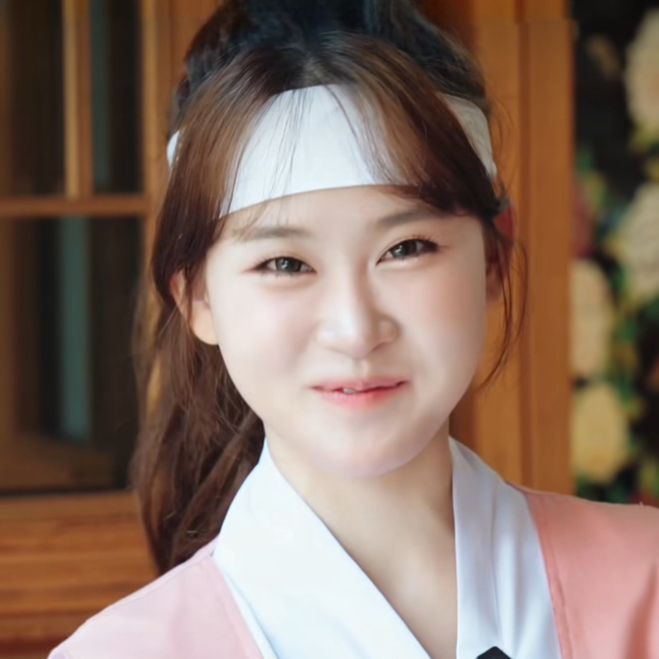 Momen yang diabadikan oleh penggemar Kim Dahyun