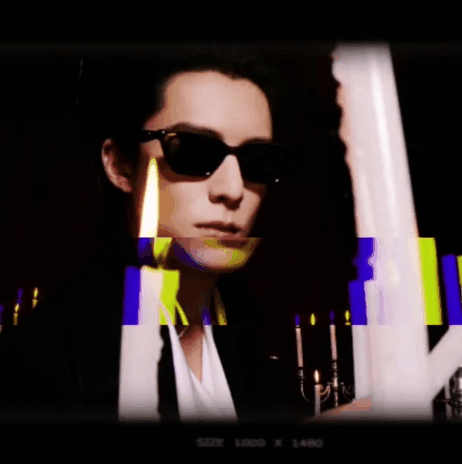 A moment captured by a fan of Dylan Wang