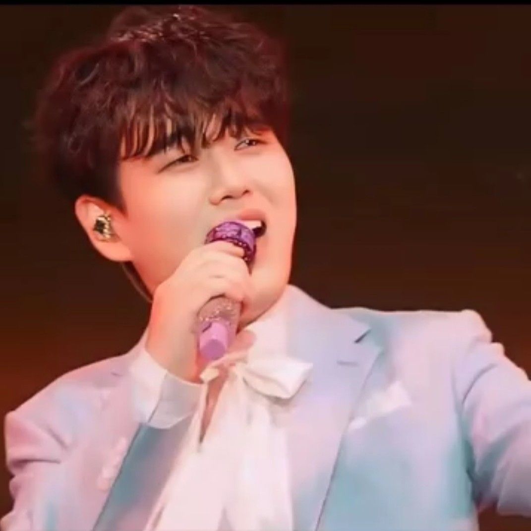 Recent activity shot of Hwang Youngwoong