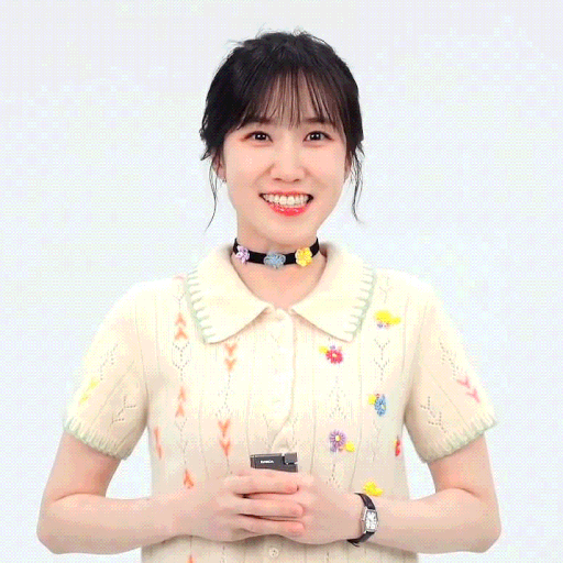 Behind-the-scenes cut of Park Eunbin
