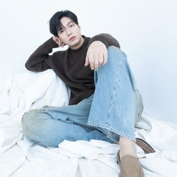 Latest photo of Lee Minho